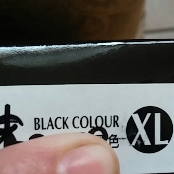 Ambrace Compression Capri Leggings - Picture 4 of 6